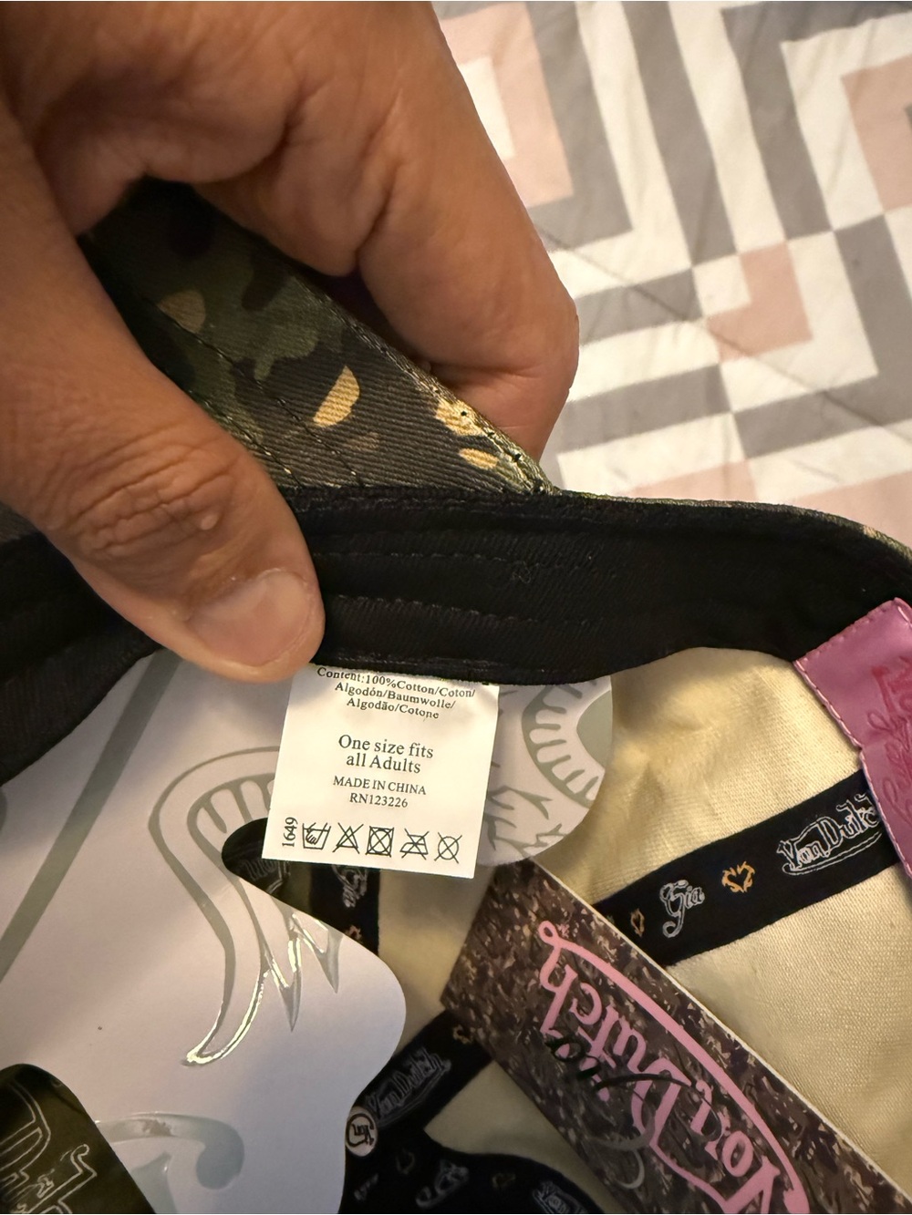 Von Dutch Pink Logo Tag on Camouflage Backdrop - Picture 5 of 5